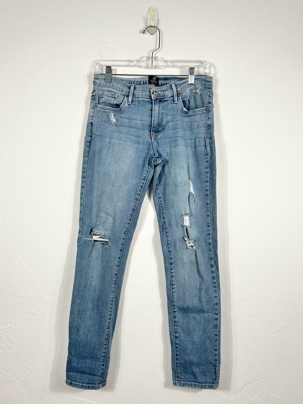 Just Black Denim Size 28 Medium Wash Distressed Skinny Jeans
